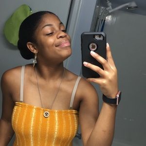 Meet your Posher, Nyla